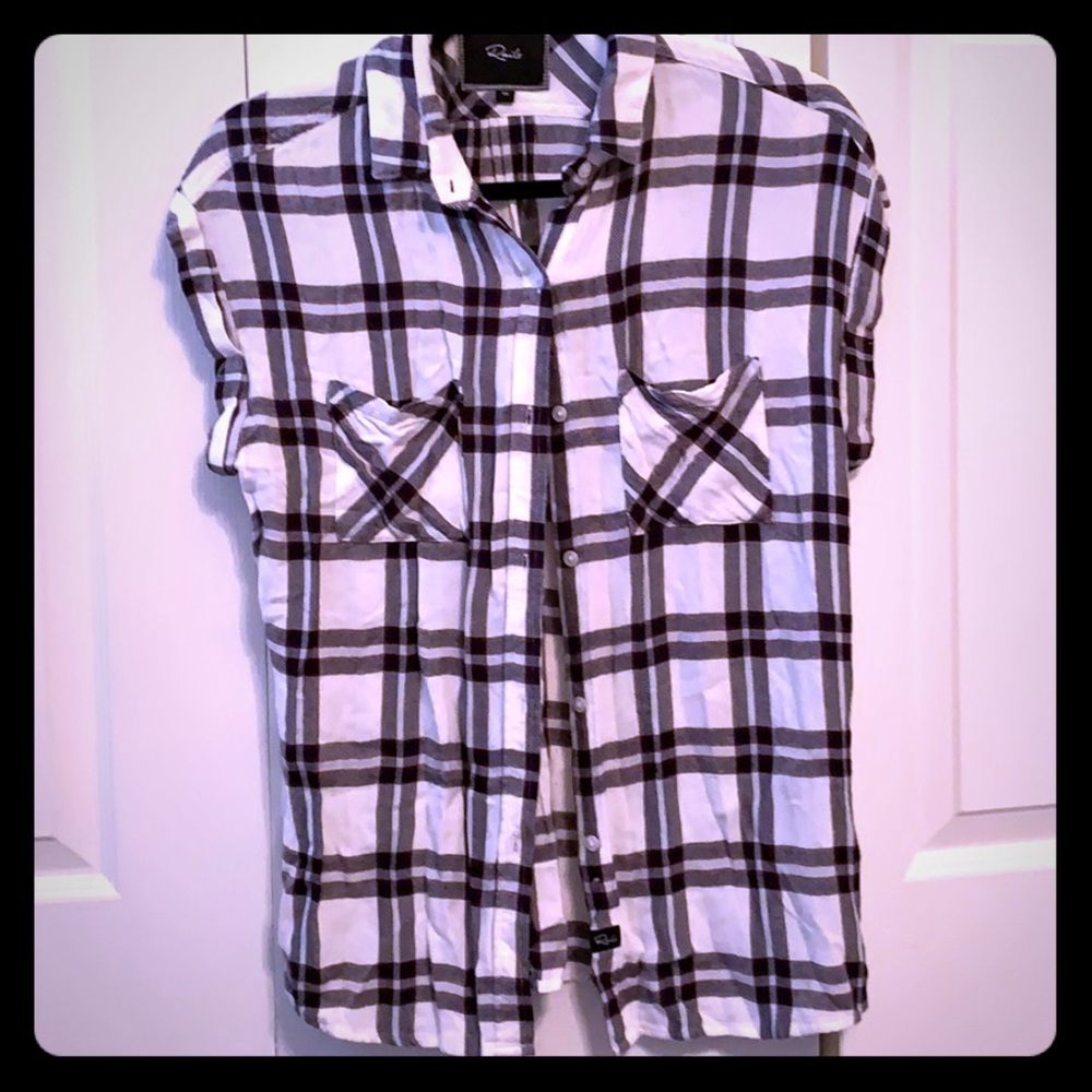 RAILS sleeveless plaid button top